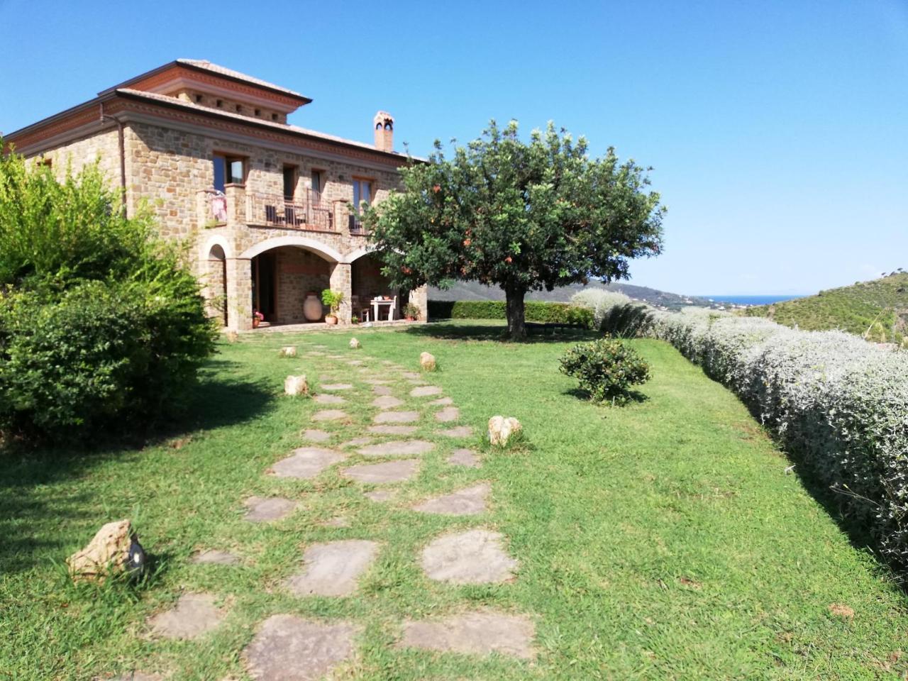 Villa Sulle Onde Della Collina Montecorice Exterior foto